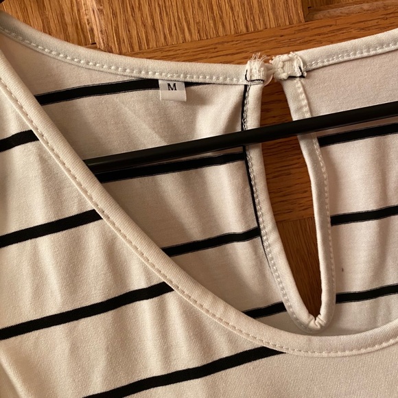 Romper - Picture 3 of 4